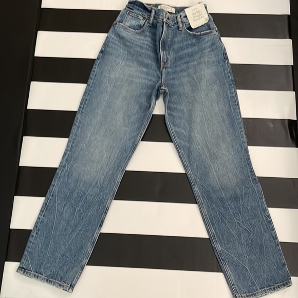 90s STRAIGHT ULTRA  HIGH RISE JEAN